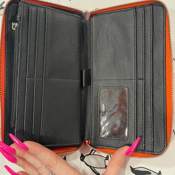 Steven Madden Wallet/Wristlet - Picture 2 of 4